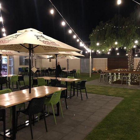 The Anglers Inn Уолару Екстериор снимка