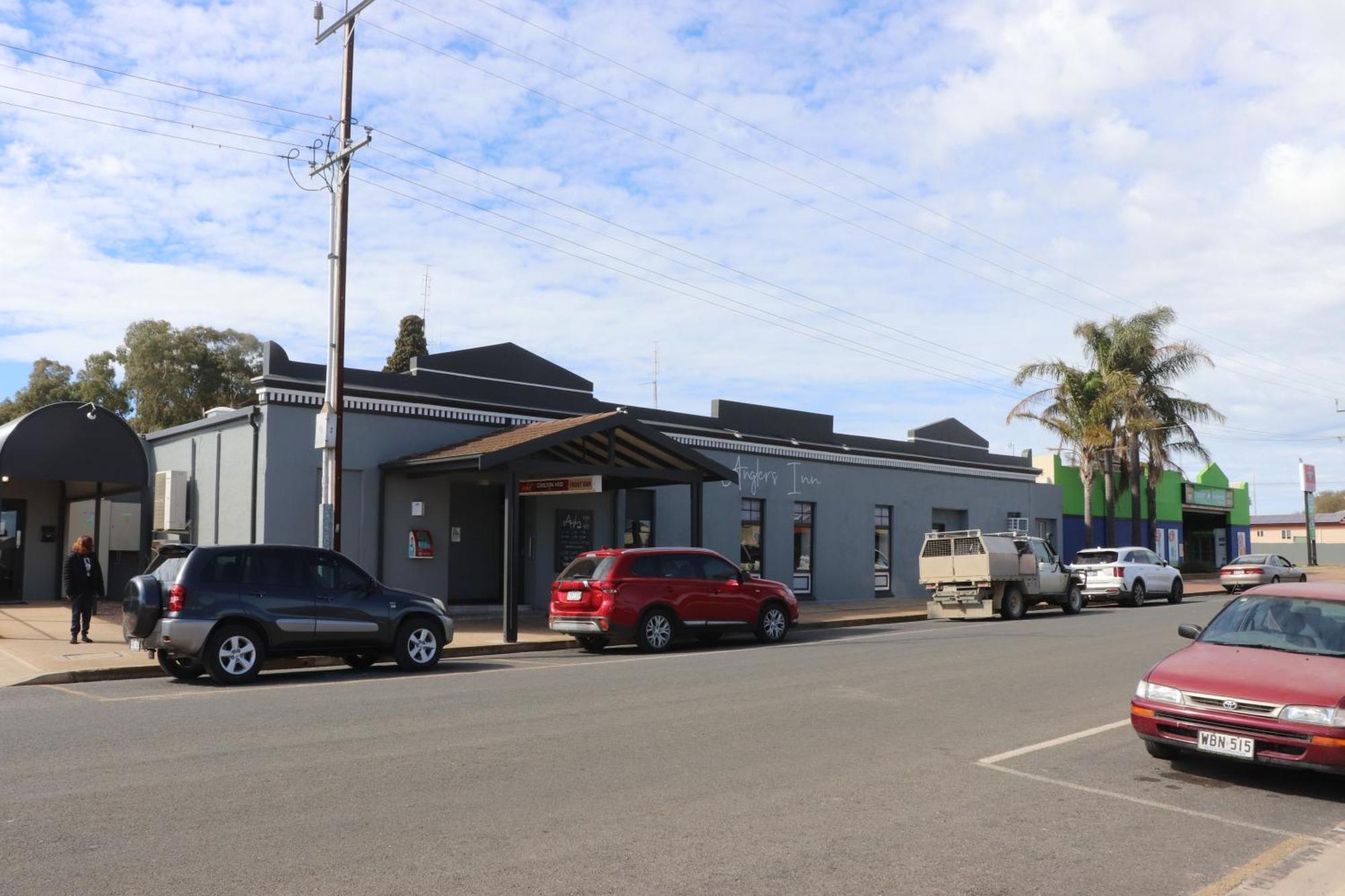 The Anglers Inn Уолару Екстериор снимка